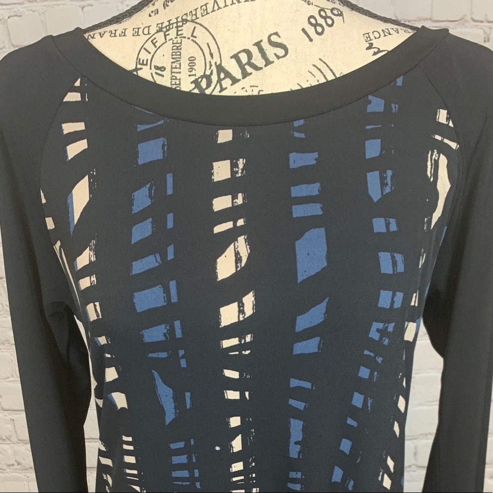 Banana Republic long sleeved Dress - Picture 2 of 5